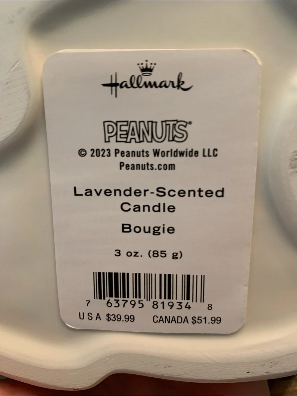 Peanuts Snoopy lavender scented candle
